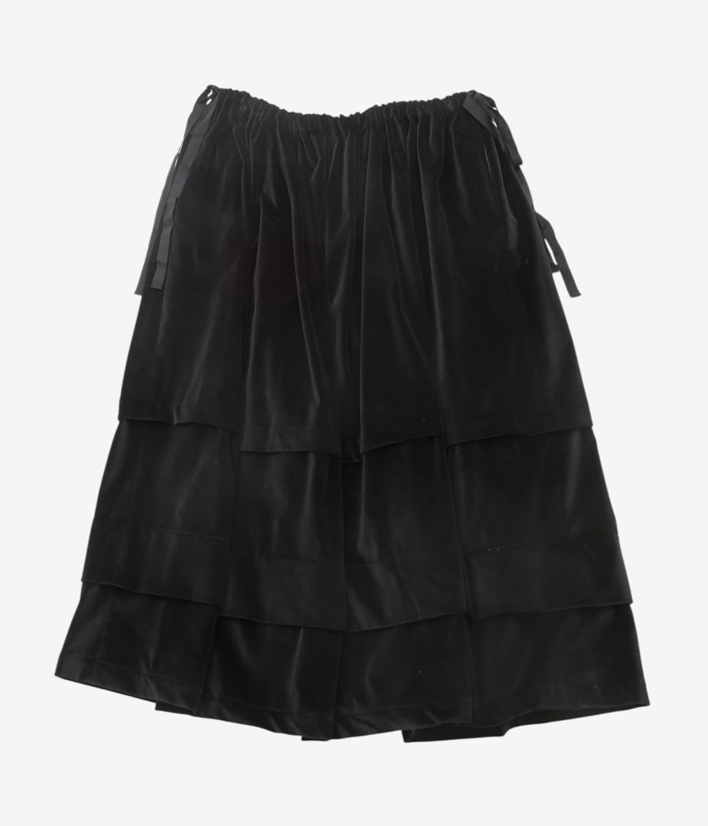 WHITEREAD ''PINTUCK SKIRT'' (EBONY)