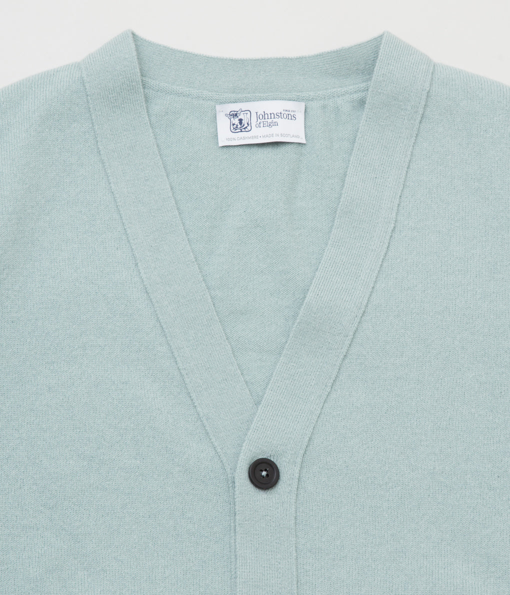 JOHNSTONS "CLASSIC CASHMERE VEE NECK CARDIGAN" (FROST)