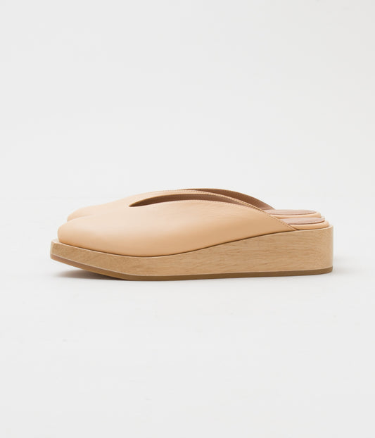 BEKLINA "WEDGE CLOG"(PREZAL)