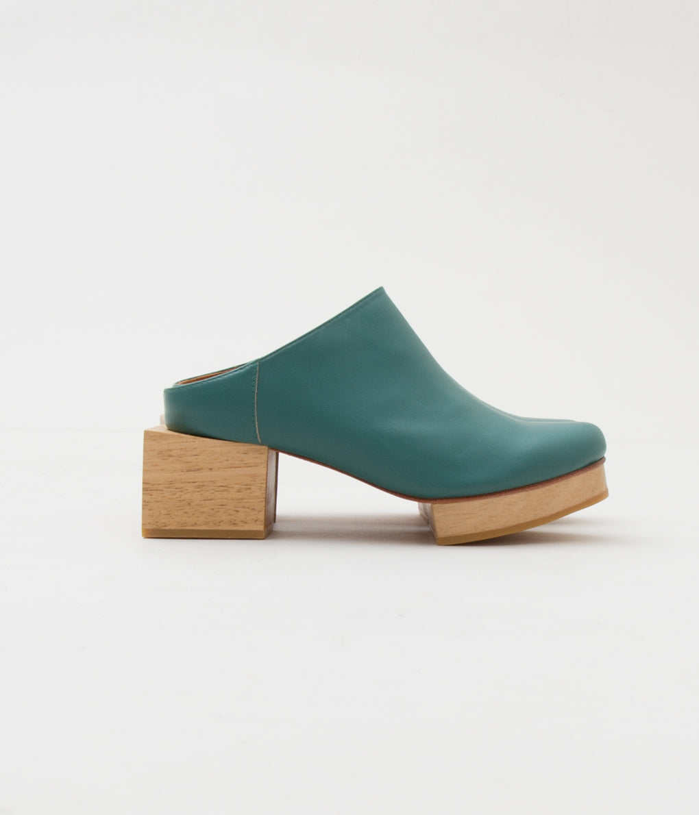 BEKLINA "MATISSE PLATFORM MULES"(CYPRESS)